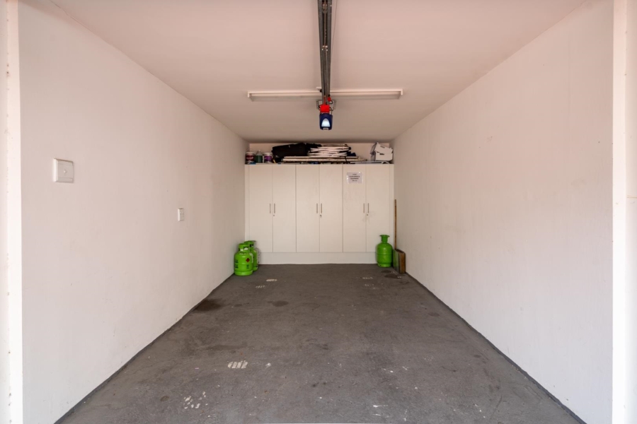 3 Bedroom Property for Sale in Fish Hoek Western Cape